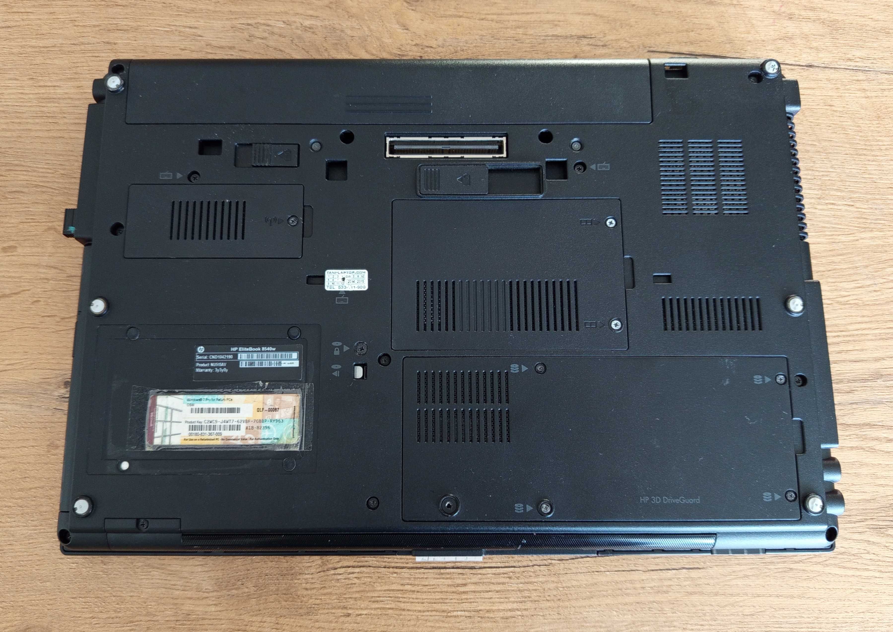 Laptop HP EliteBook 8540w 15,6" Intel Core i5 8 GB / 320 GB szary