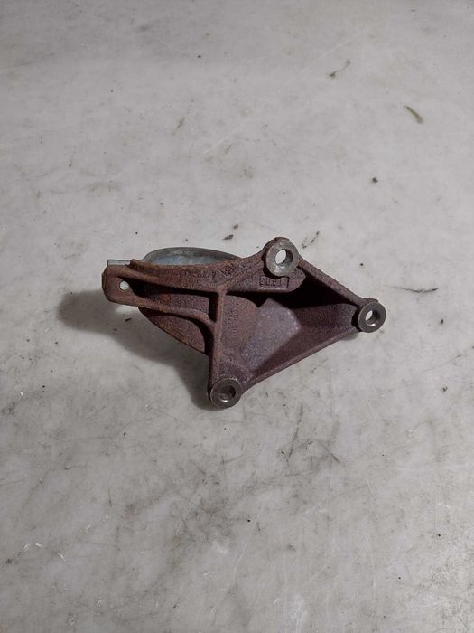 Ford Focus 11-18 Кронштейн подвесного подшипника / Форд Фокус