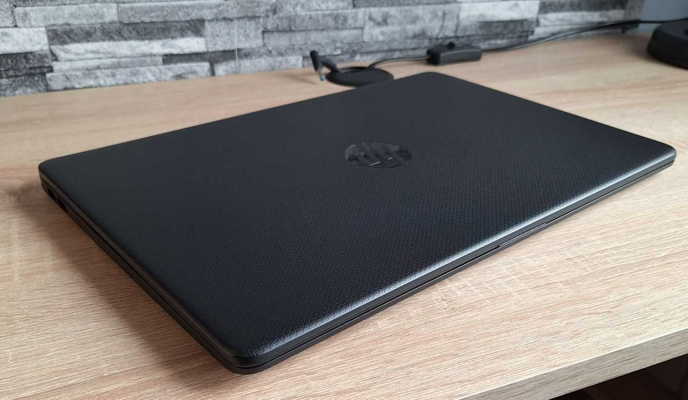 Laptop HP 15s-fq2329nw