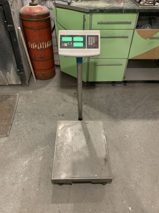 Ваги підлогові  до 300 кг(бу)