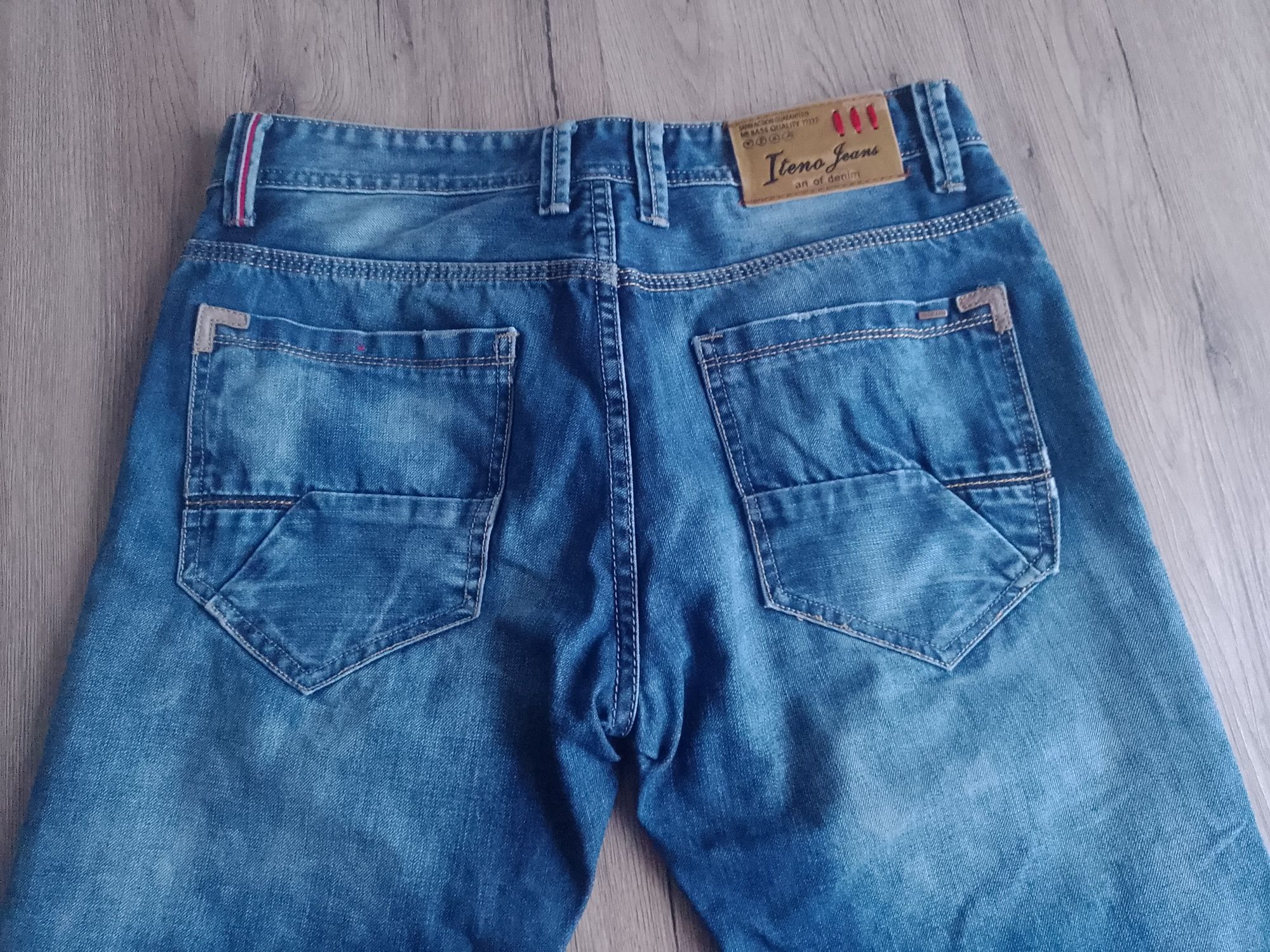 Spodnie męskie Iteno jeans rozmiar 32