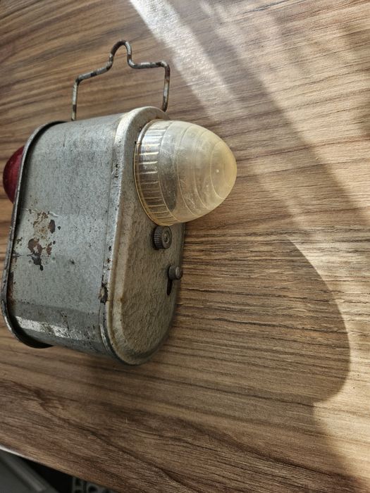 Stara lampa pkp.  Prl