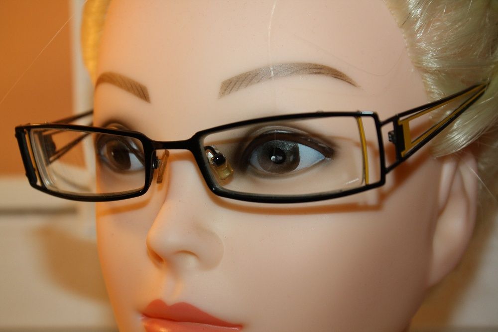 okulary damskie korekcyjne - minus 2,75 wraz z etui