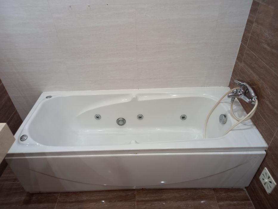 Banheira hidromassagem usada