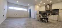 Alugo espaço equipado c/ wc privativo, kitchenette e estacionamento