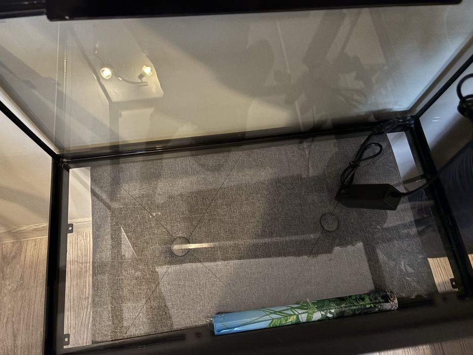 Sprzedam Akwarium 60l