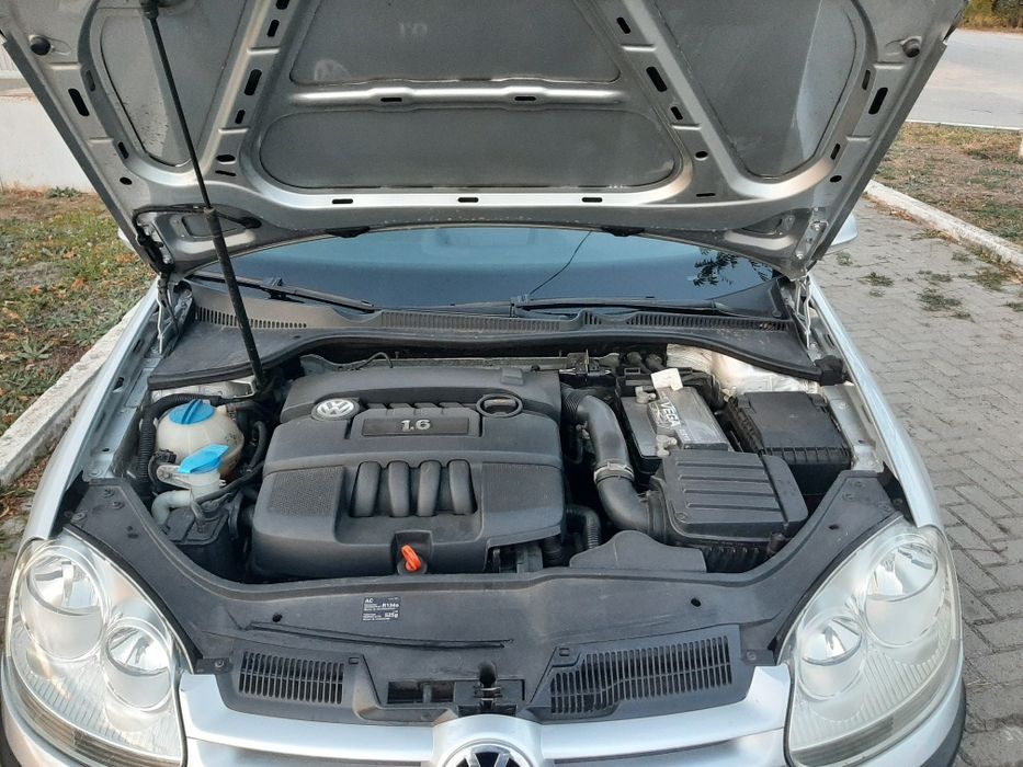 GOLF 5 1.6 MPI 2006 рік
