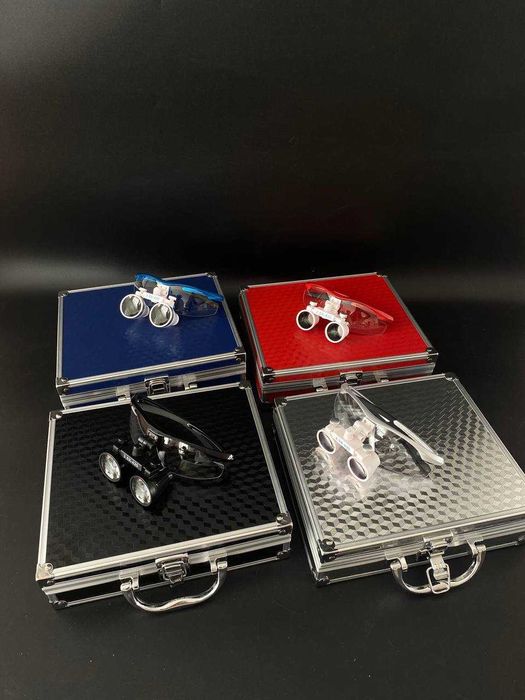 Бінокуляри з LED-підсвіткою