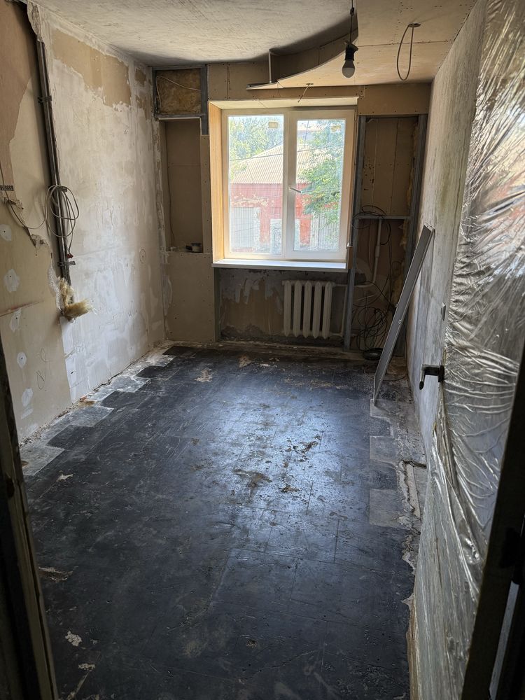 Продам квартиру 3 кімнатну