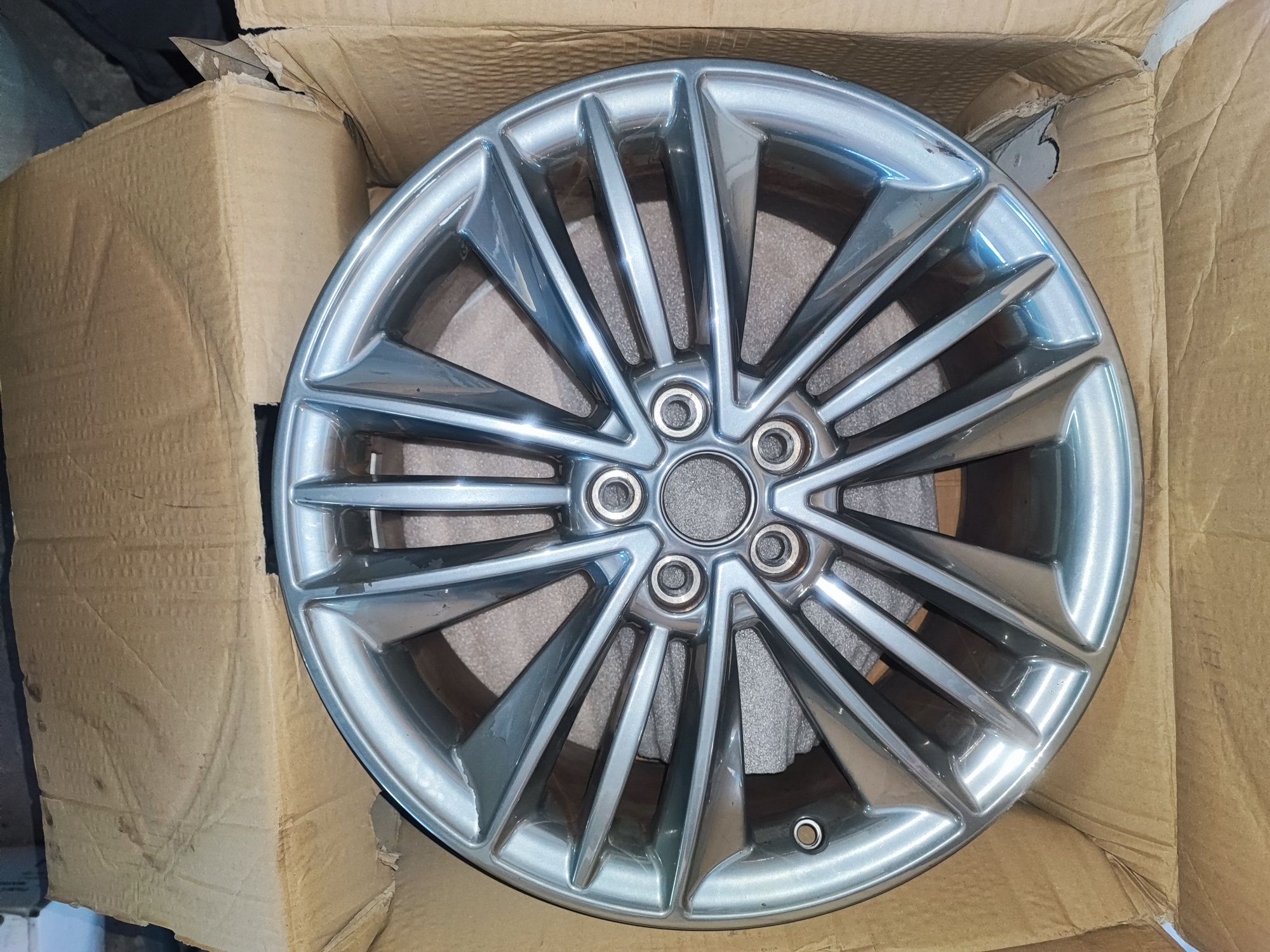 Jantes 18" 5x108 8" ET55