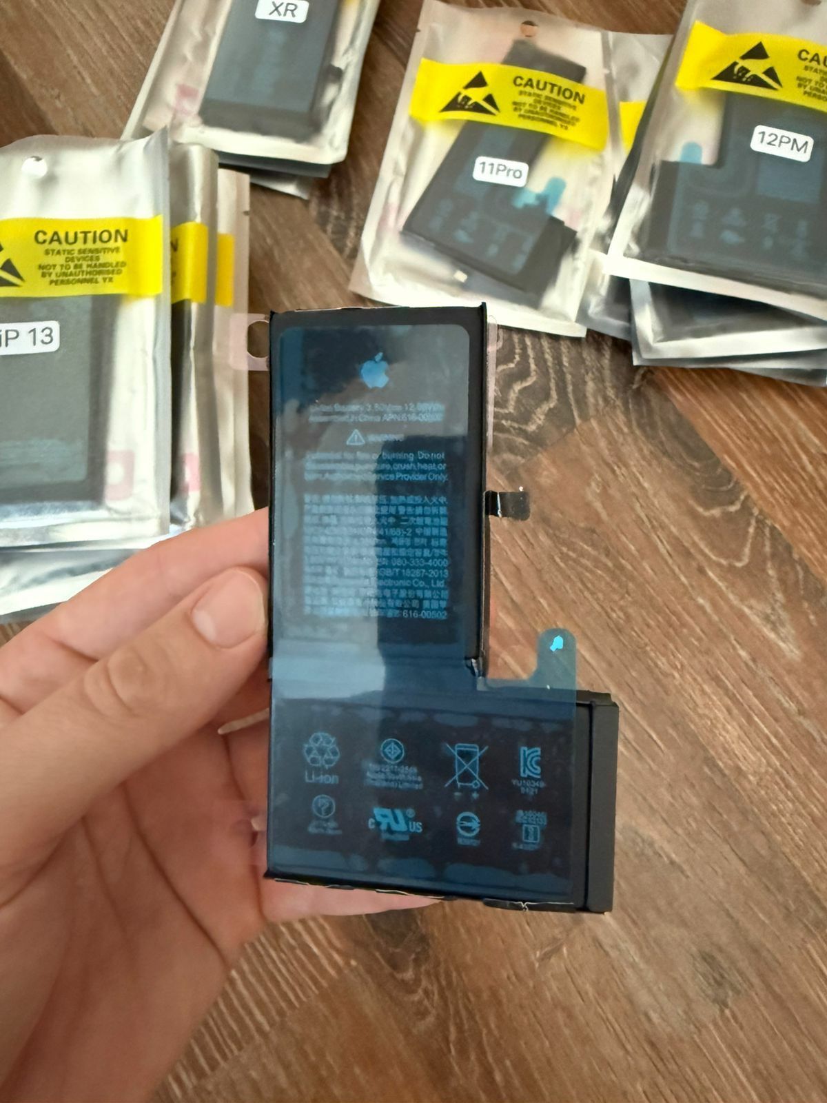 Новый аккумулятор iPhone XS Max в плёнке, оригинал