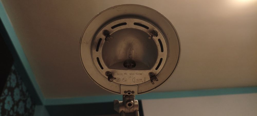 Lampa stojąca regulowana 90 cm