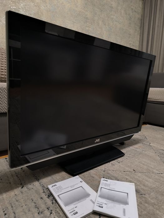 Телевизор JVC LT-37FX77 37 дюймов