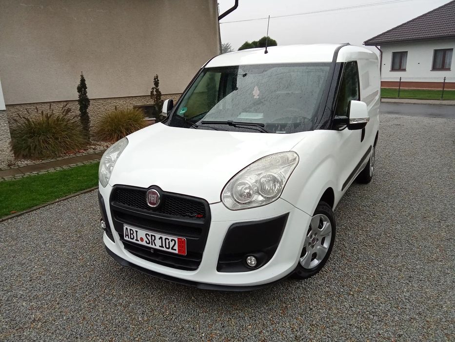 Fiat DOBLO 1.3D m-jet  FIAT DOBLO 1.3D m-jet *ciężarowy*VAT*drzwi boczne* zadbany*