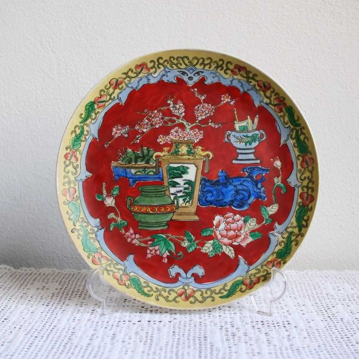 Prato decorativo oriental fabricado em Macau