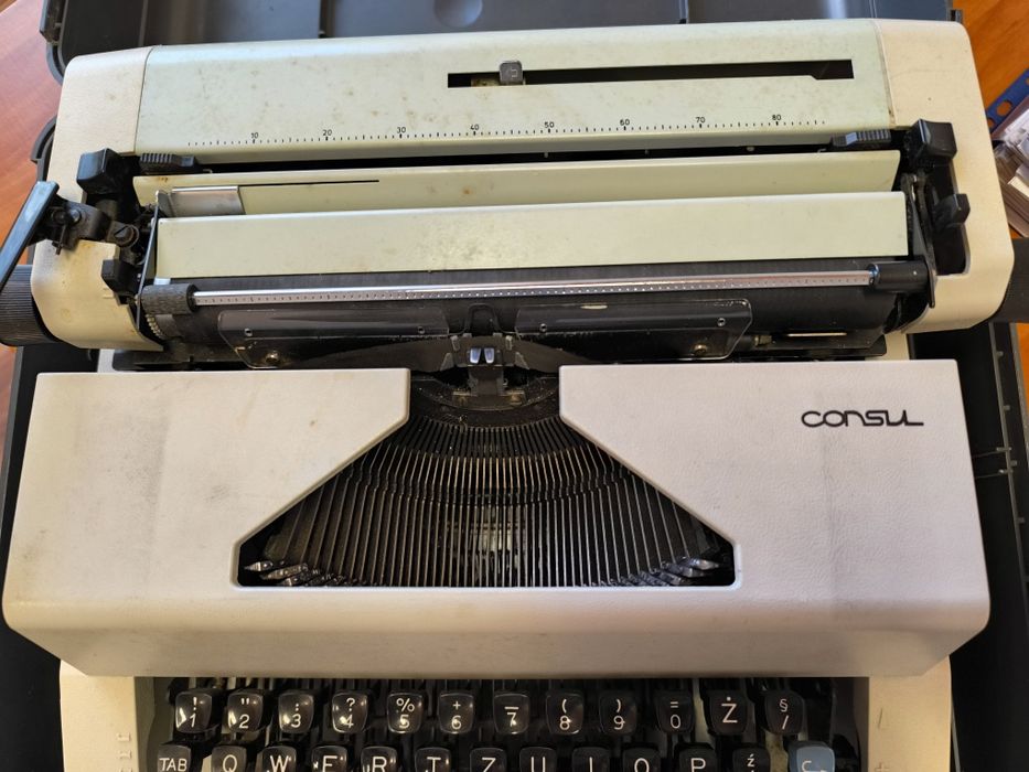 Maszyna do pisania Consul