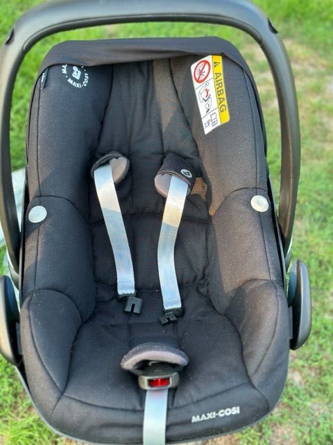 Автокрісло Maxi-Cosi Pebble від 0-1 року