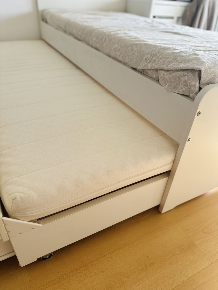 Cama SLAKT em otimo estado