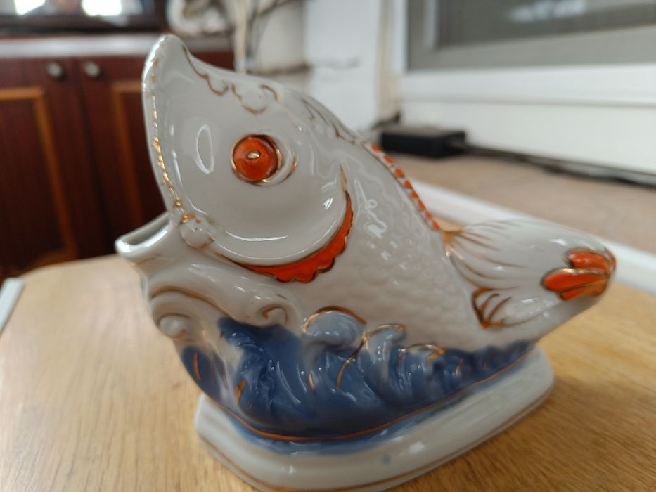 Спецовники петушок, перчики, УР,салфетница рыба.