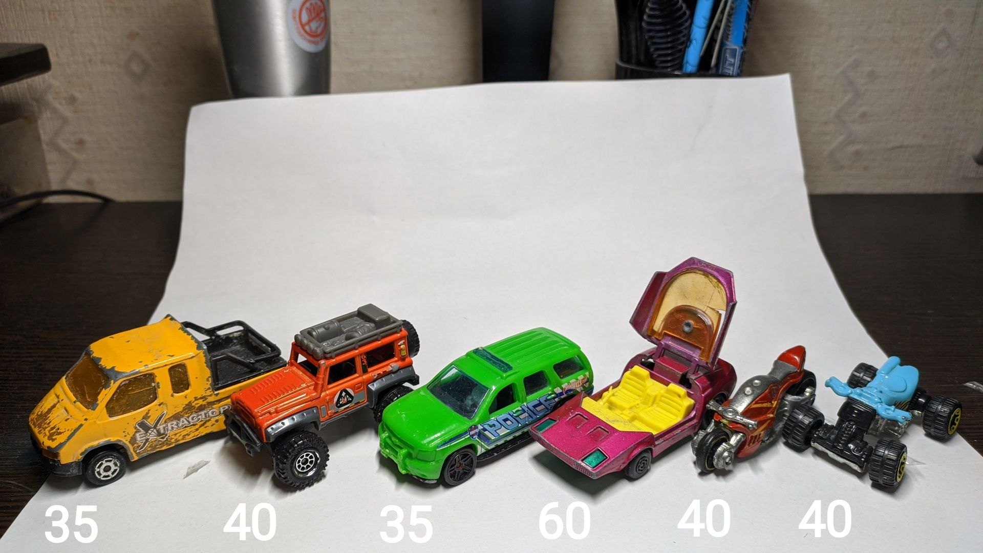 Машинки модели hot wheels matchbox majorette maisto