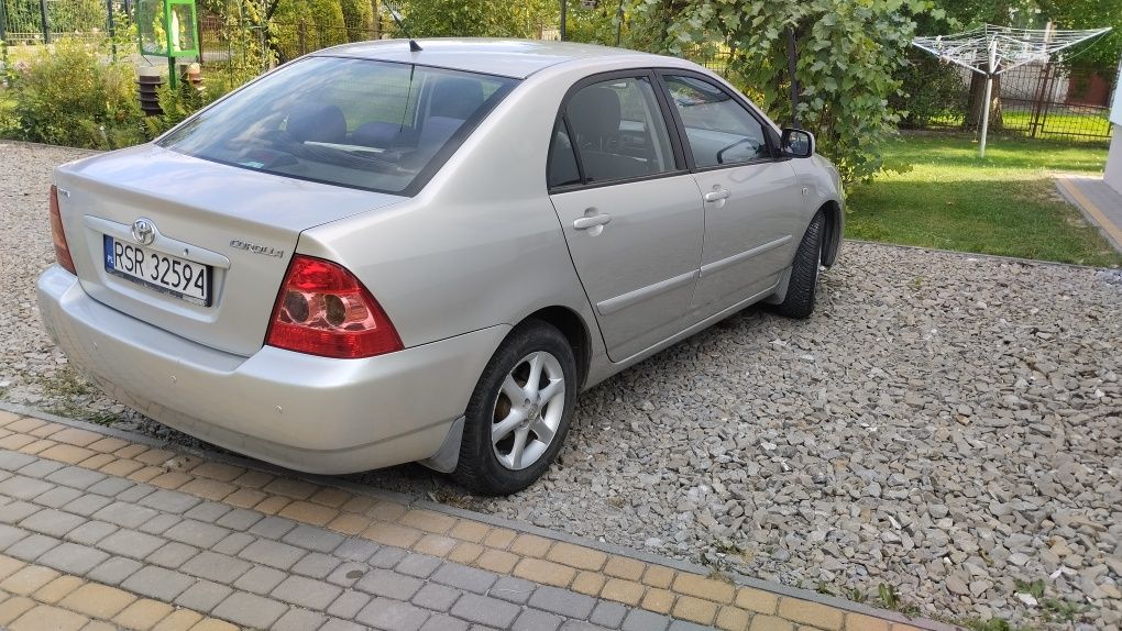 Toyota Corolla e12 1.6 110km