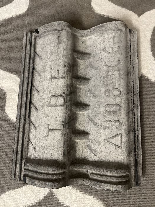 Dachówka betonowa czarna IBF