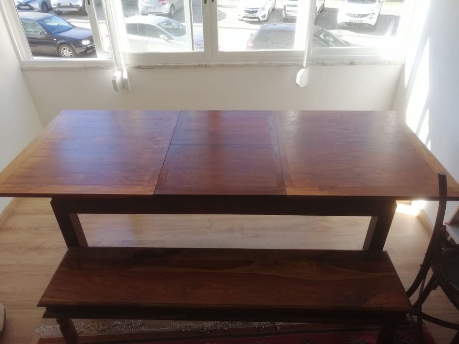 Mesa de Jantar em Madeira