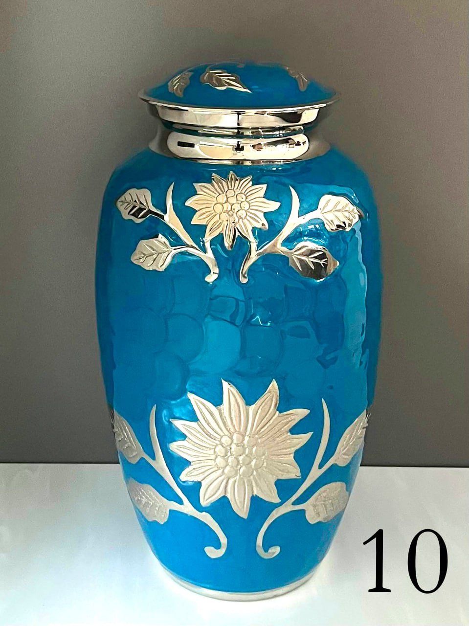 Ритуальні послуги.Урни для праху.Склад.