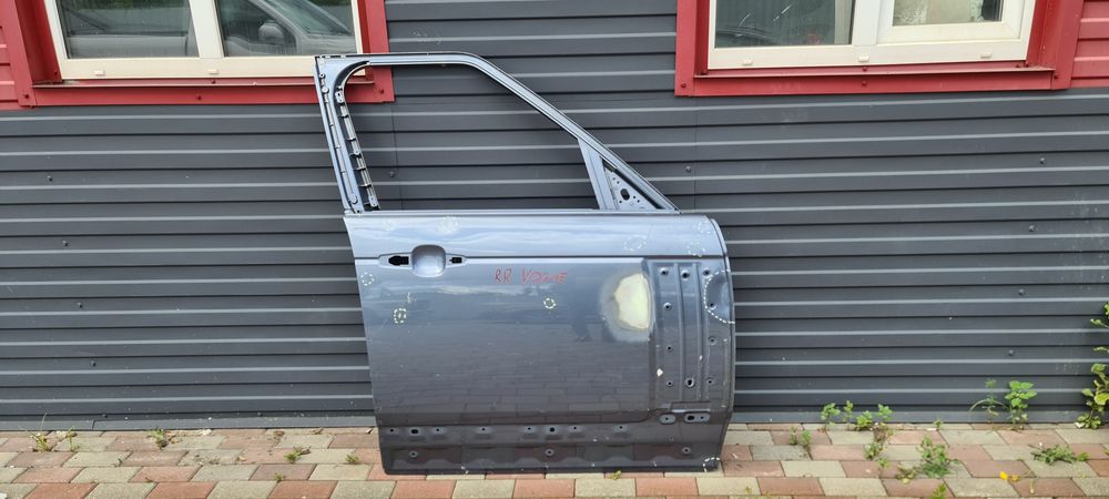 Дверь передняя правая Rr voque l405