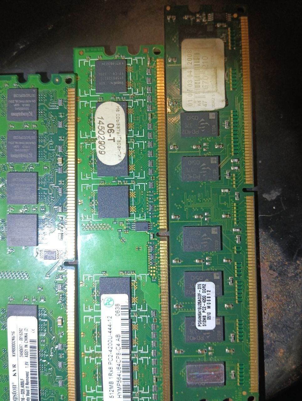 DDR 2 1 GB,512 MB