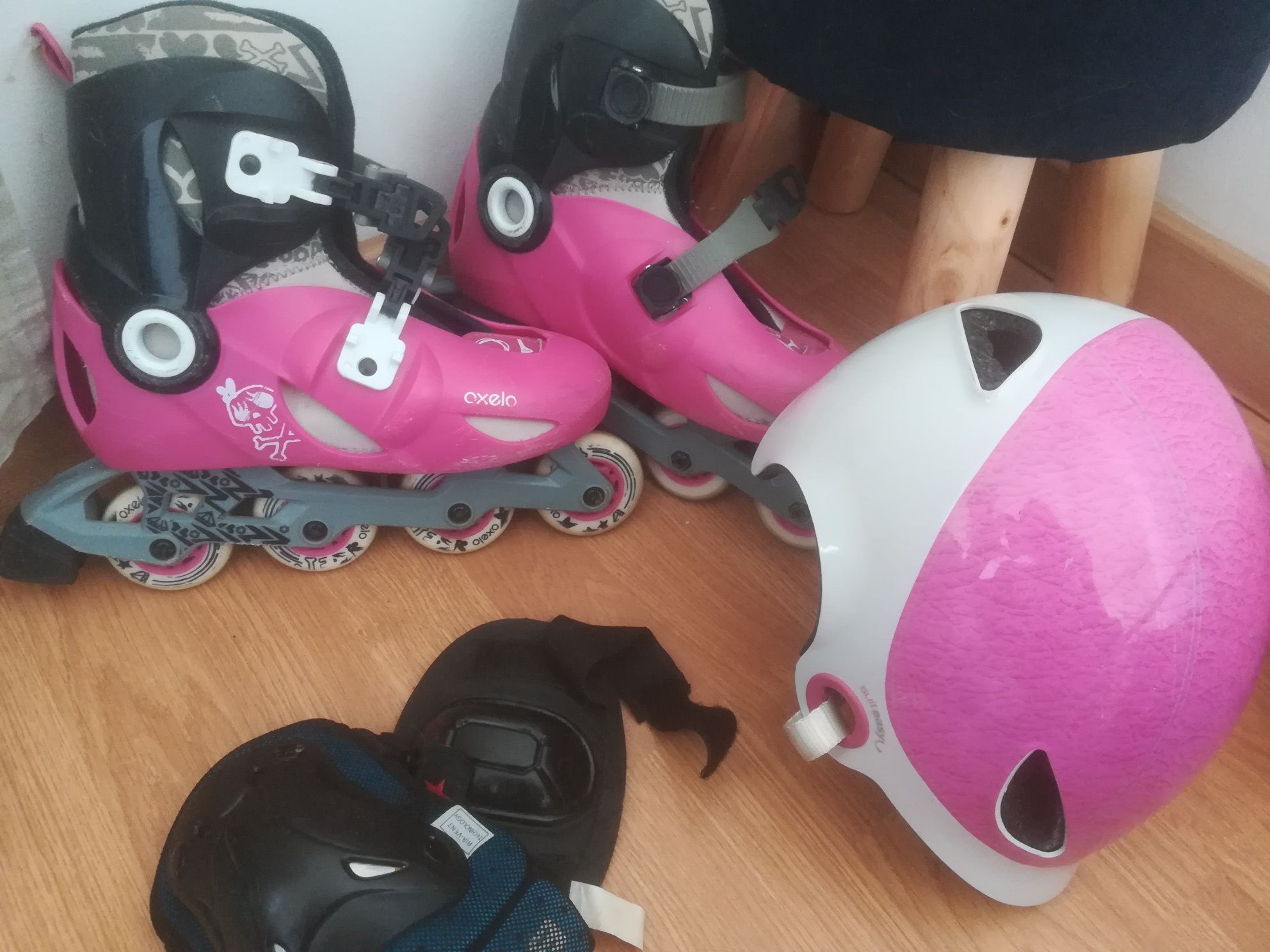 Patins em linha Oxelo 34-36 e capacete