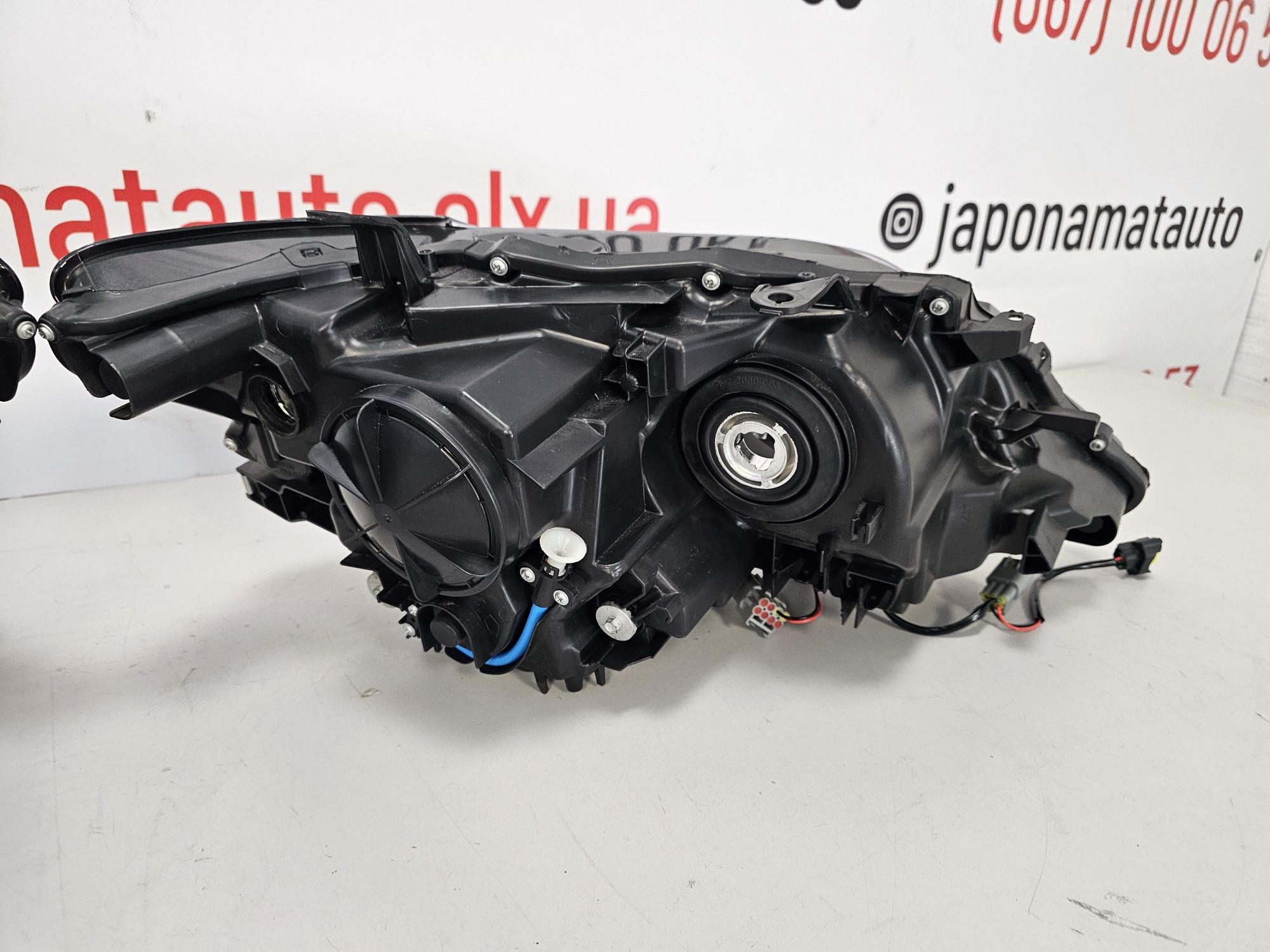 Рестайлінгові фари Lexus RX 350/450 DRL/ДХВ під ксенон D4D