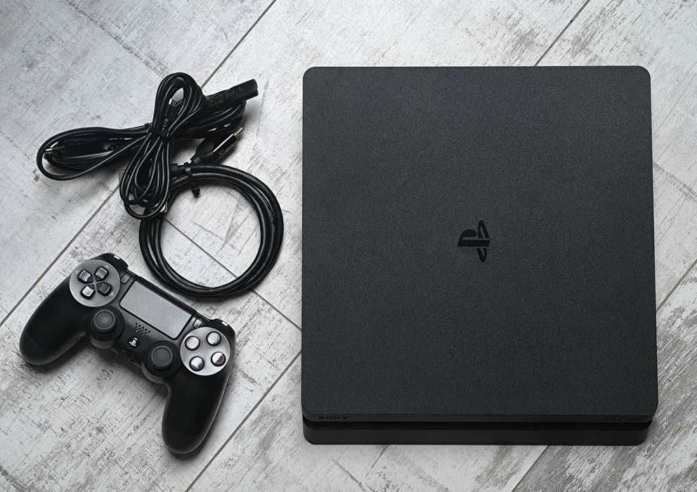NAGWARANCJI! PlayStation 4 Slim w idealnym stanie. PS4 Slim