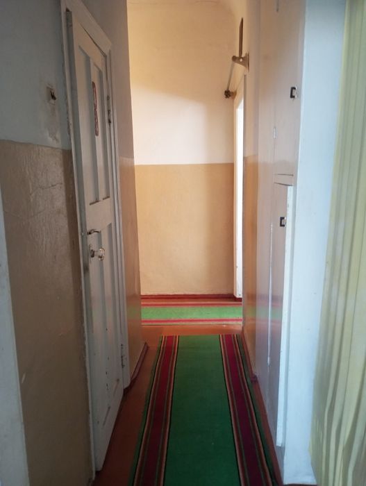 Центрі Піонера,червона лінія,продаж 2 кімнатної квартири,Сталінка.