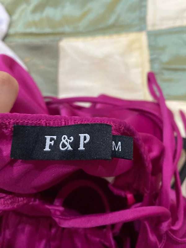 vestido rosa fúcsia de cerimónia