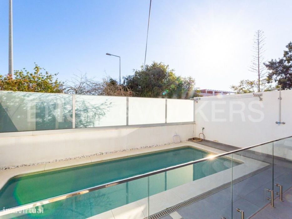 Moradia Moderna à Venda em Vila Real de Santo António