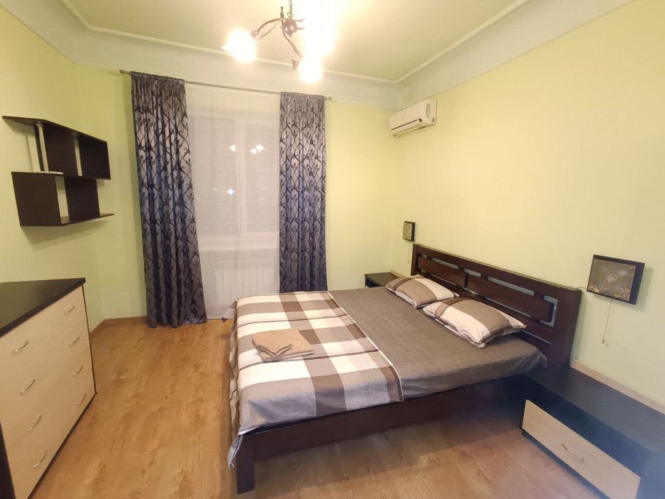 Продам 2х ком ВИДОВАЯ  Т.Шевченка14
