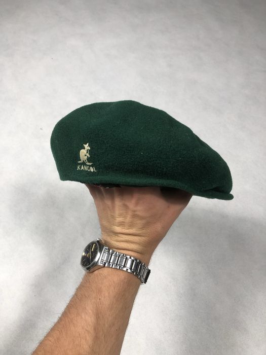 Зелений шерстяний берет Kangol