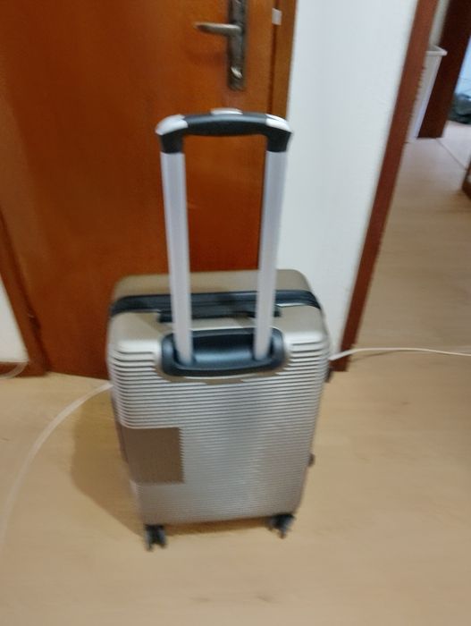 Mala para viagem  nova