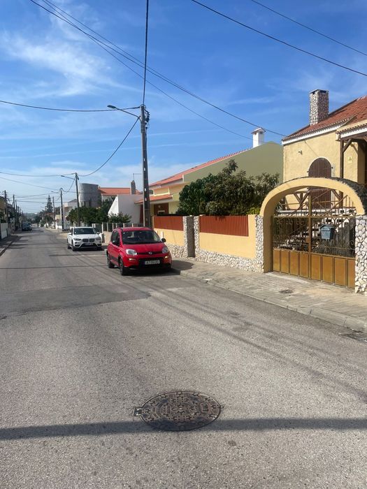 Quarto para alugar em moradia
