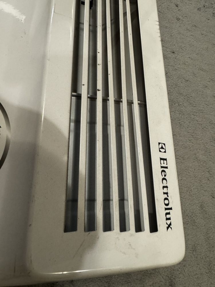 Конвектор електричний Electrolux