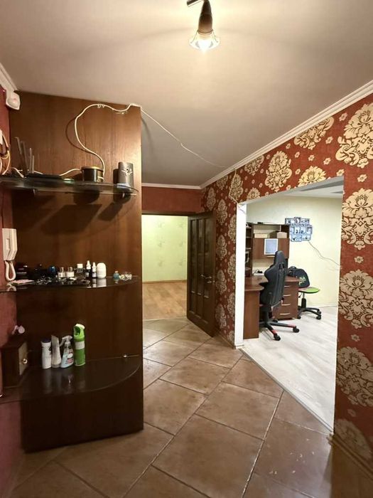 2к.квартира, новобудова, 63м2, окремі кімнати, цегла, з ремонтом