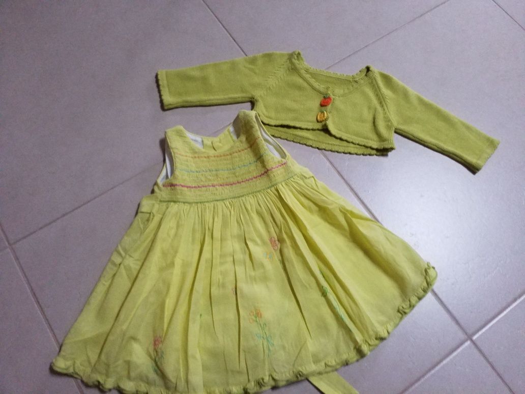 Roupa de bebê menina dos 3 aos 12 meses