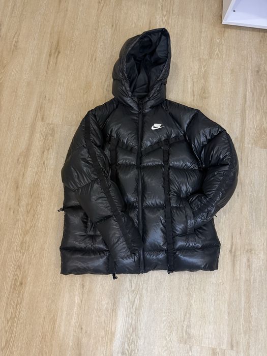 Пуховик Nike  зима
