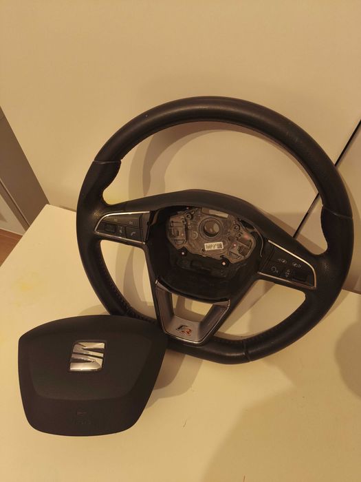 Seat Leon III 5F0 3 Toledo IV 4 airbag kierowcy poduszka + kierownica