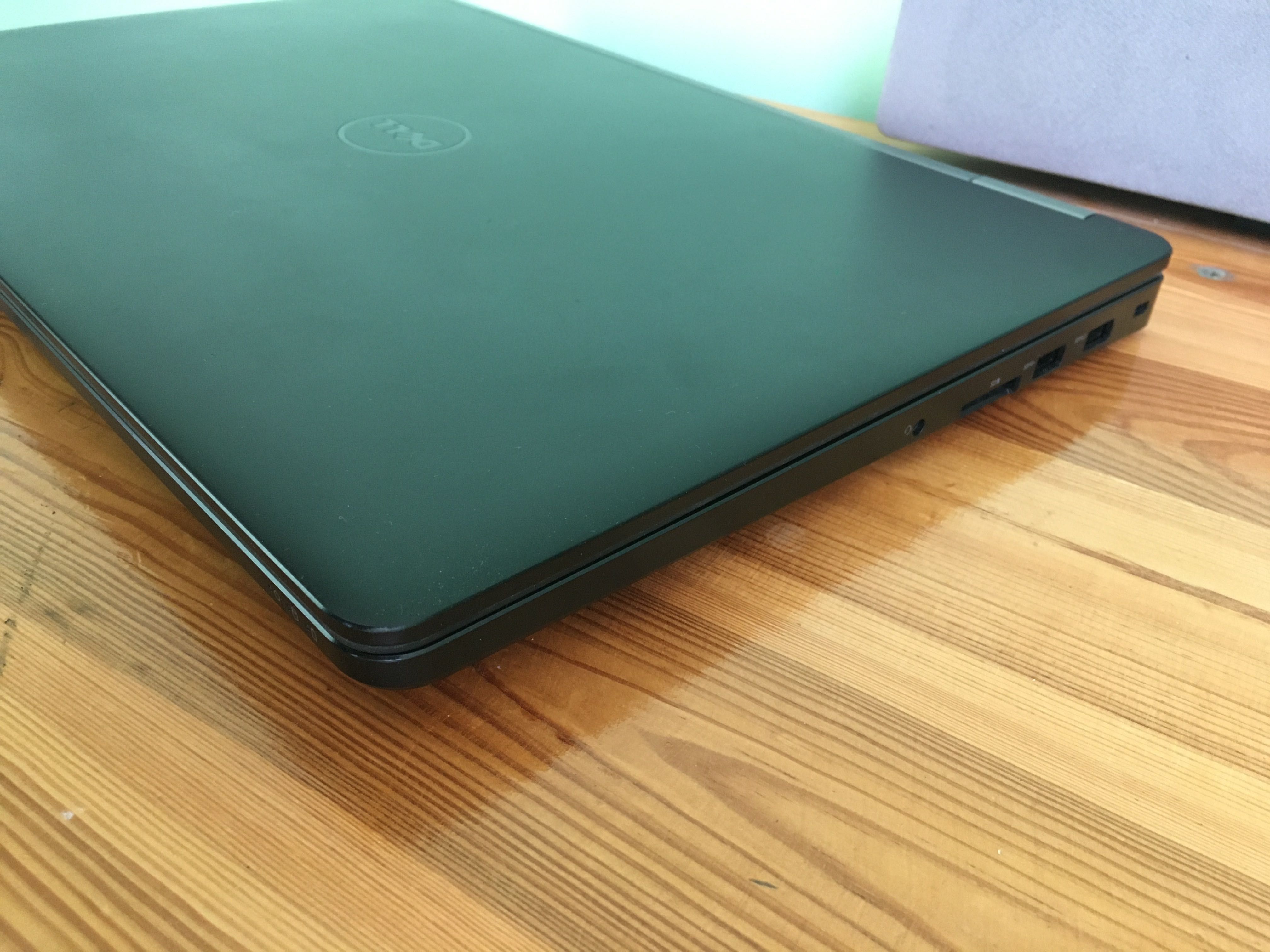 Dell Latitude E5570 i5 HQ 16gb ddr4 ssd m2 512GB zestaw prezent