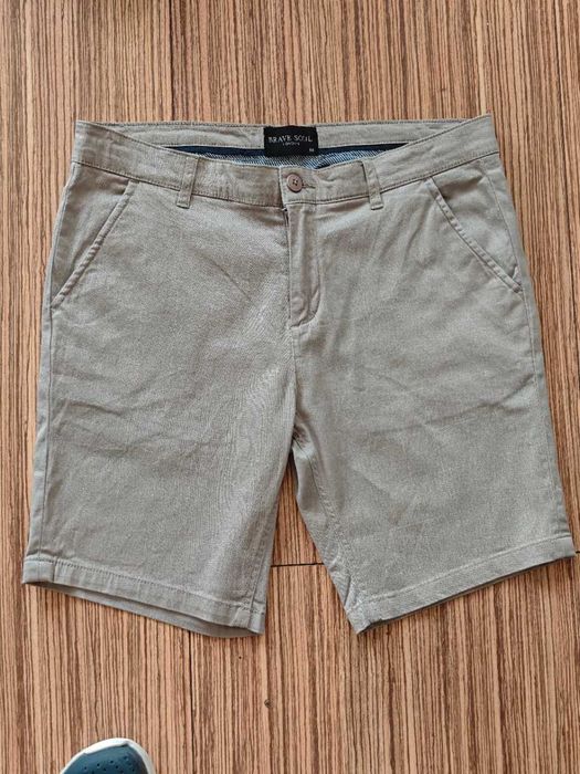 Brave Soul Krótkie Spodenki Spodnie męskie M Beżowe