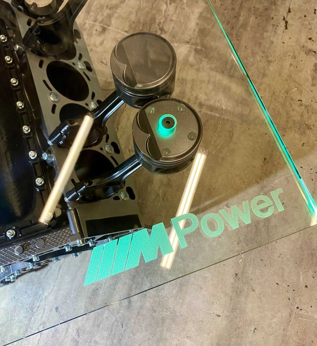 Stolik z bloku silnika V8 BMW MPower Premium *ModernArtWorks™ * M5 M3