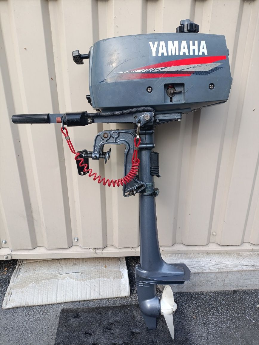 2 тактный Лодочный мотор Yamaha 2CMH (2л.с.) навісний човновий двигун