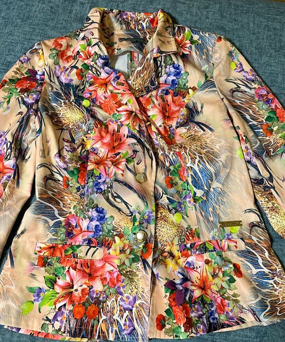 Піджак жіночий стильний відмінний стан